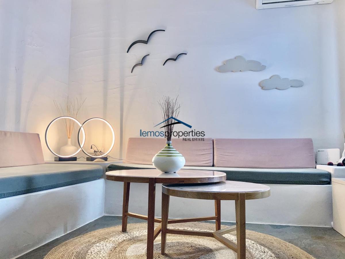 Aqua Blue, Only 100 Meters From The Beach Of Gialiskari Ioulis 외부 사진
